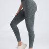 V-Back Scrunch Butt Workout Leggings